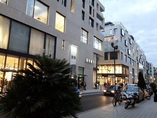 Q6Q7 Einkaufszentrum