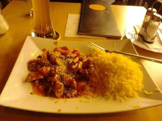 Cafe Bistro Petit Paris