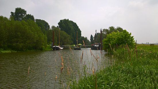 Schiffbrücke Wuppermündung