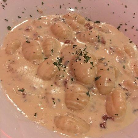 Pizzeria Little Italy