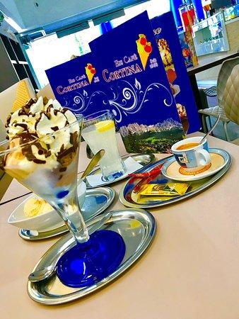 Eiscafe Cortina