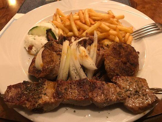 Dionysos Griechische Spezialitäten