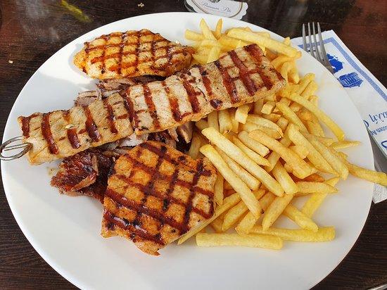 Hellas griech. Restaurant Zur Kastanie