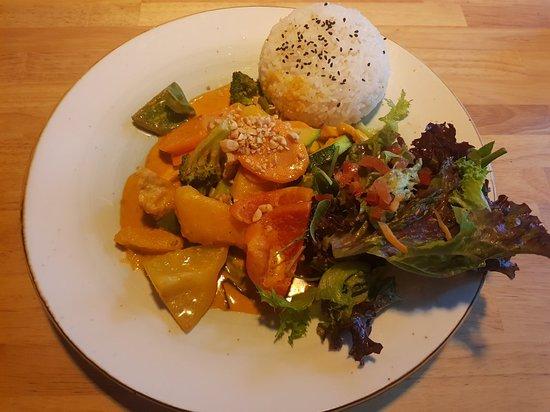 Onami Sushi Modern Kitchen