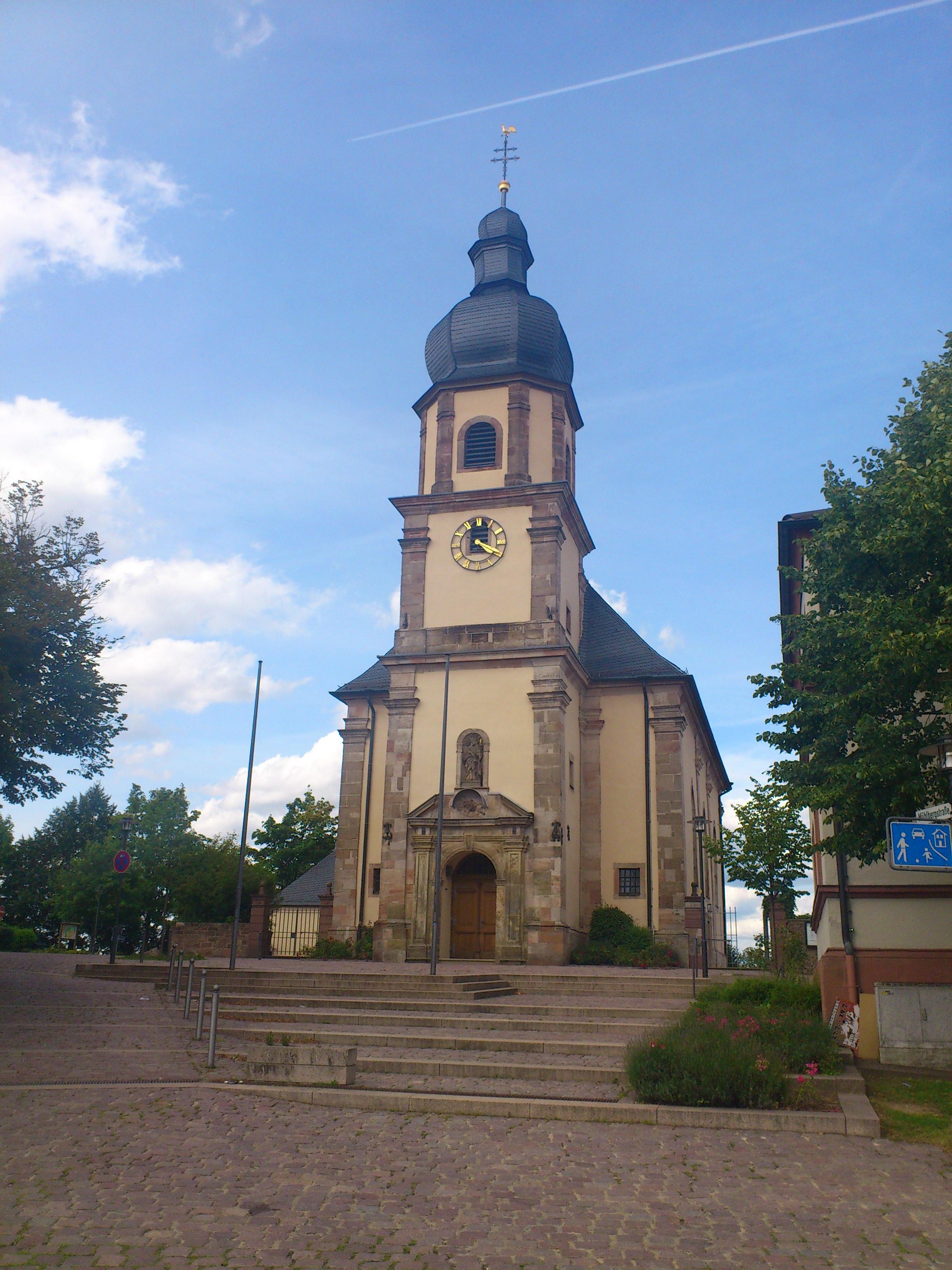 Katholische Pfarrkirche St. Johannis Enthauptung