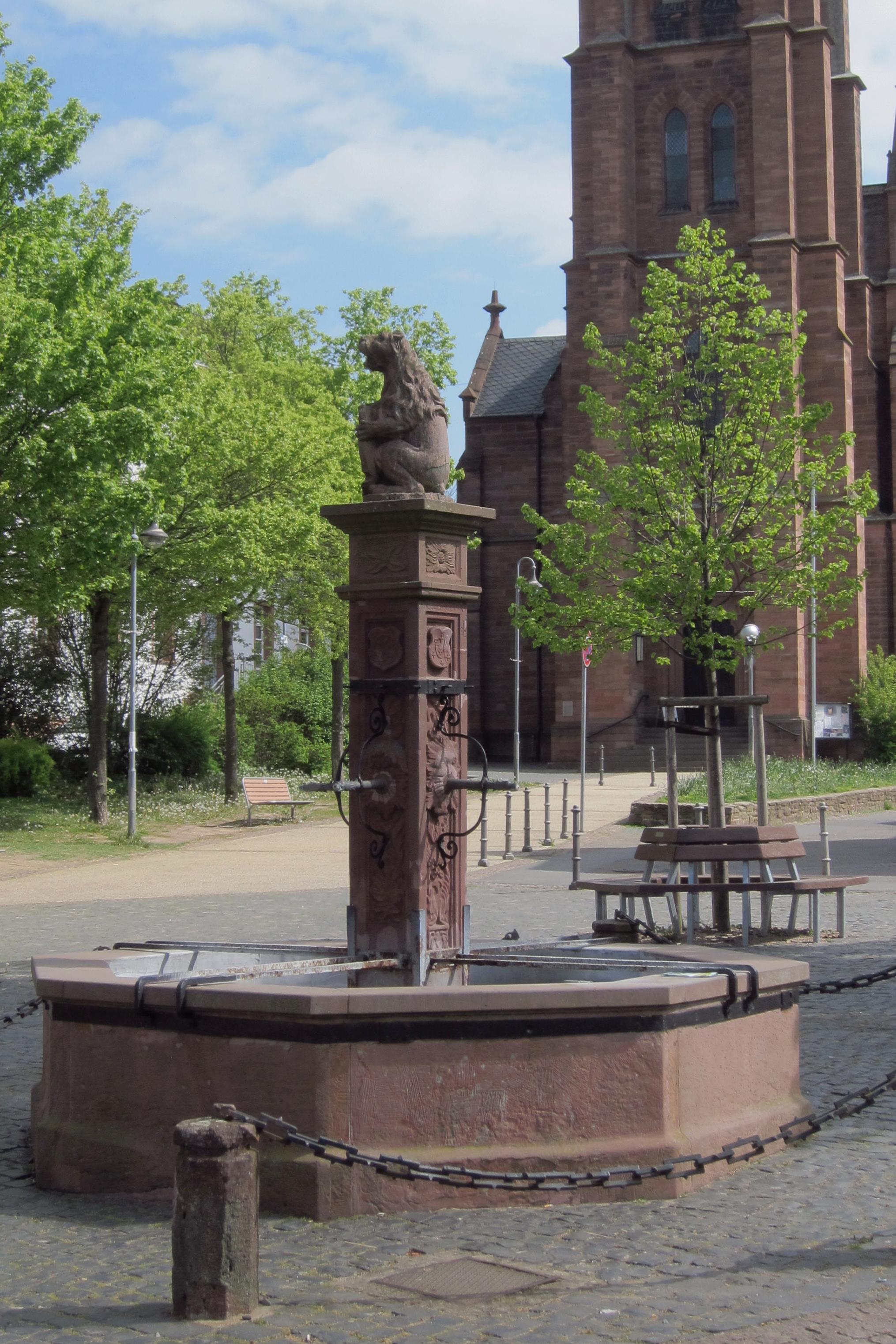 Vierröhrenbrunnen