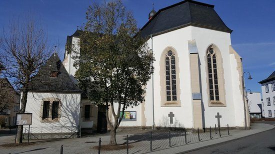 St. Johannes der Täufer Kath. Pfarrkirche in Adenau
