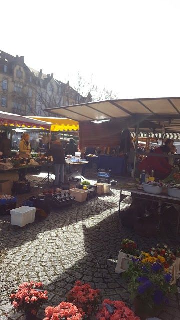 Wochenmarkt Gutenbergplatz