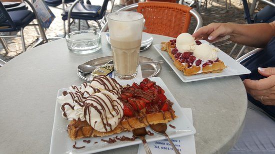 Eiscafé Brustolon am Bahnhofplatz