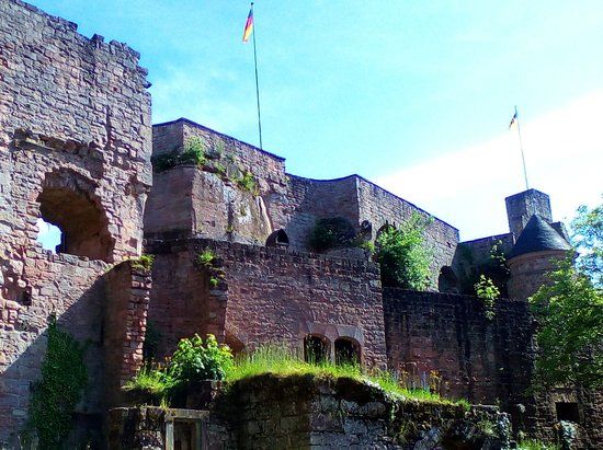 Schlossruine Nanstein